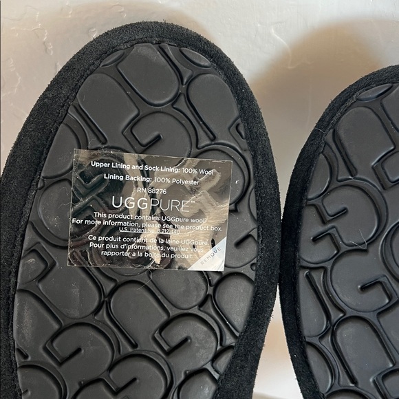 UGG Men's Charcoal Loafers Slippers. NWOB - Picture 6 of 6